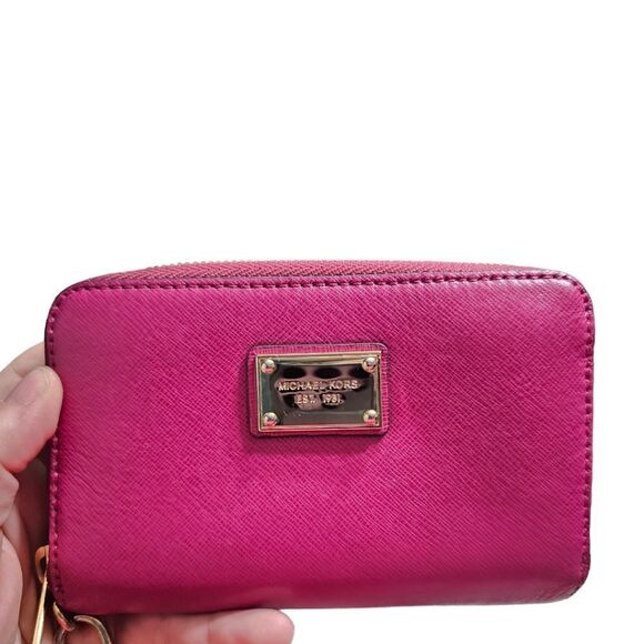 Michael Kors Leather Pink Zip-around Wristlet Wallet - Picture 16 of 16